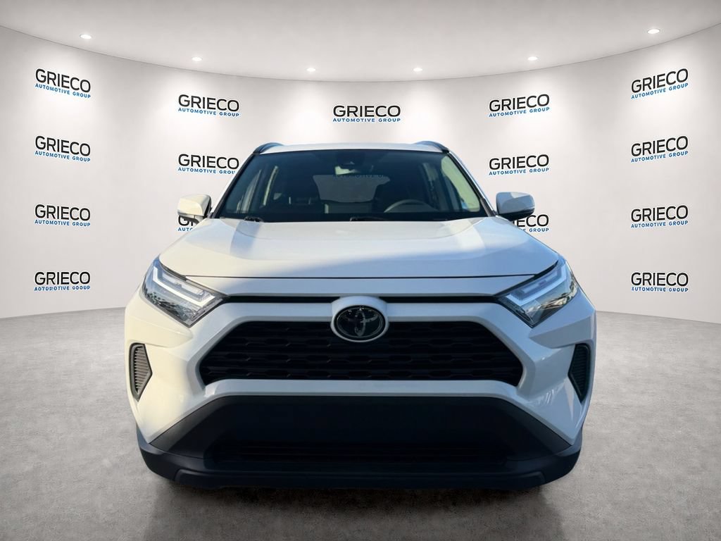 Used 2024 Toyota RAV4 XLE w/ Convenience Package FWD image 2