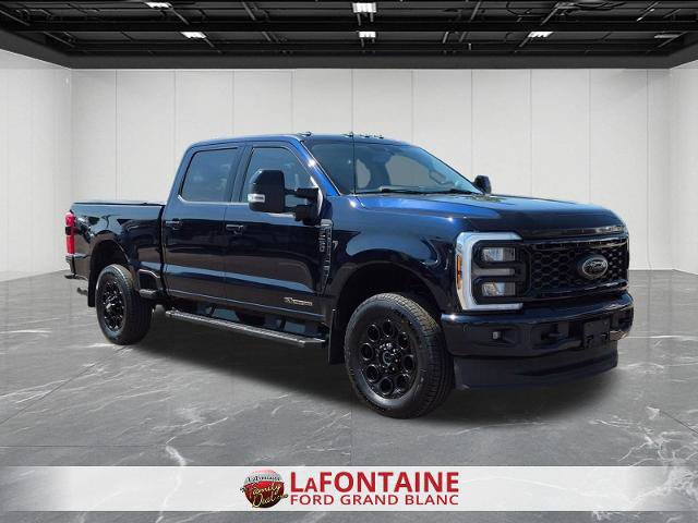 Certified 2025 Ford F250 Lariat w/ Black Appearance Package AWD/4WD image 7