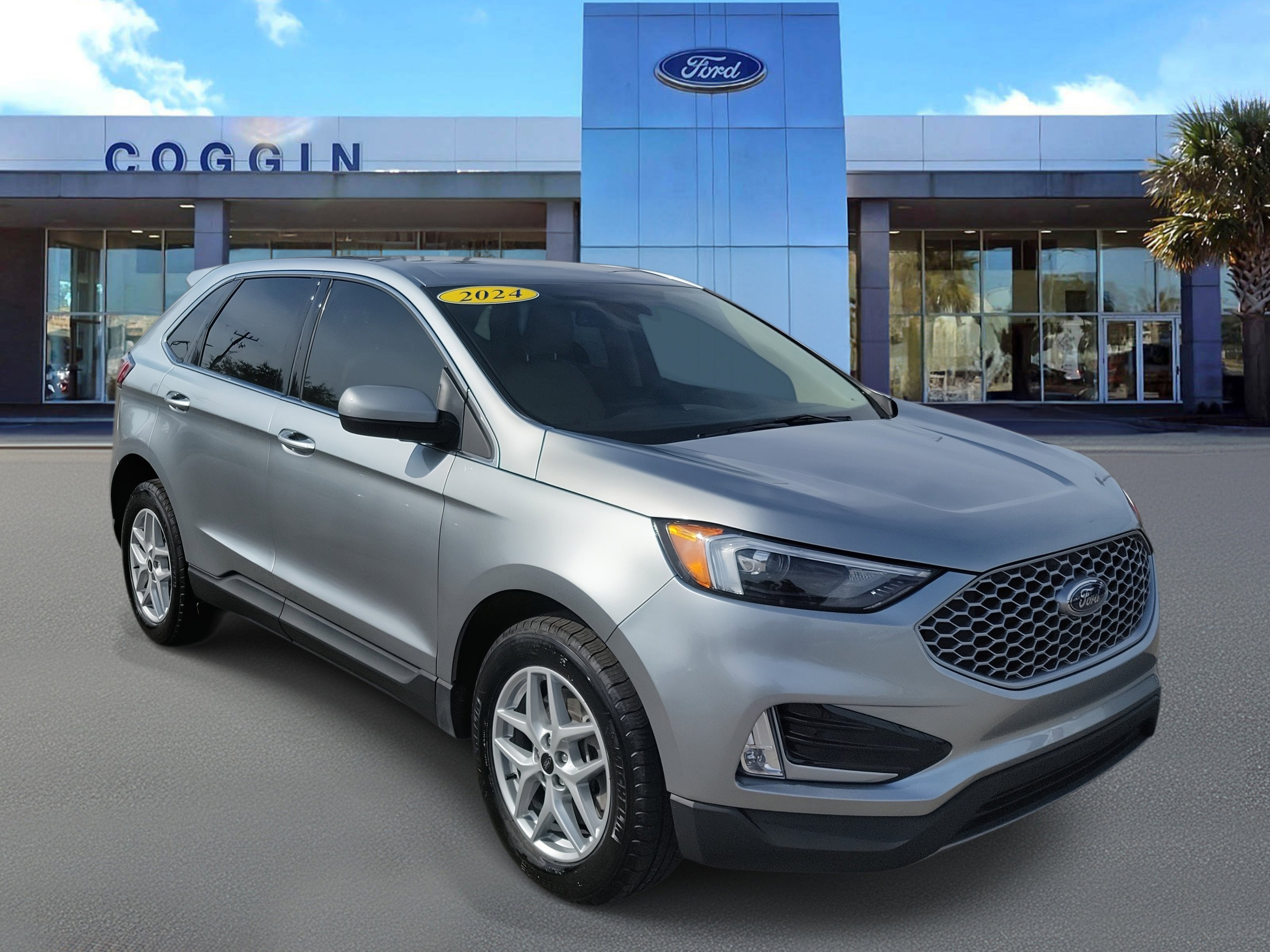 Certified 2024 Ford Edge SEL w/ Convenience Package image 4