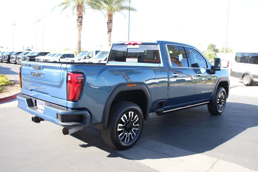 Used 2024 GMC Sierra 2500 Denali Ultimate w/ Max Trailering Package AWD/4WD image 8