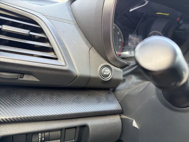 Used 2019 Subaru Crosstrek 2.0i Premium image 19