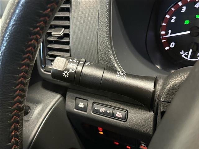 Used 2022 Nissan Frontier PRO-4X image 21