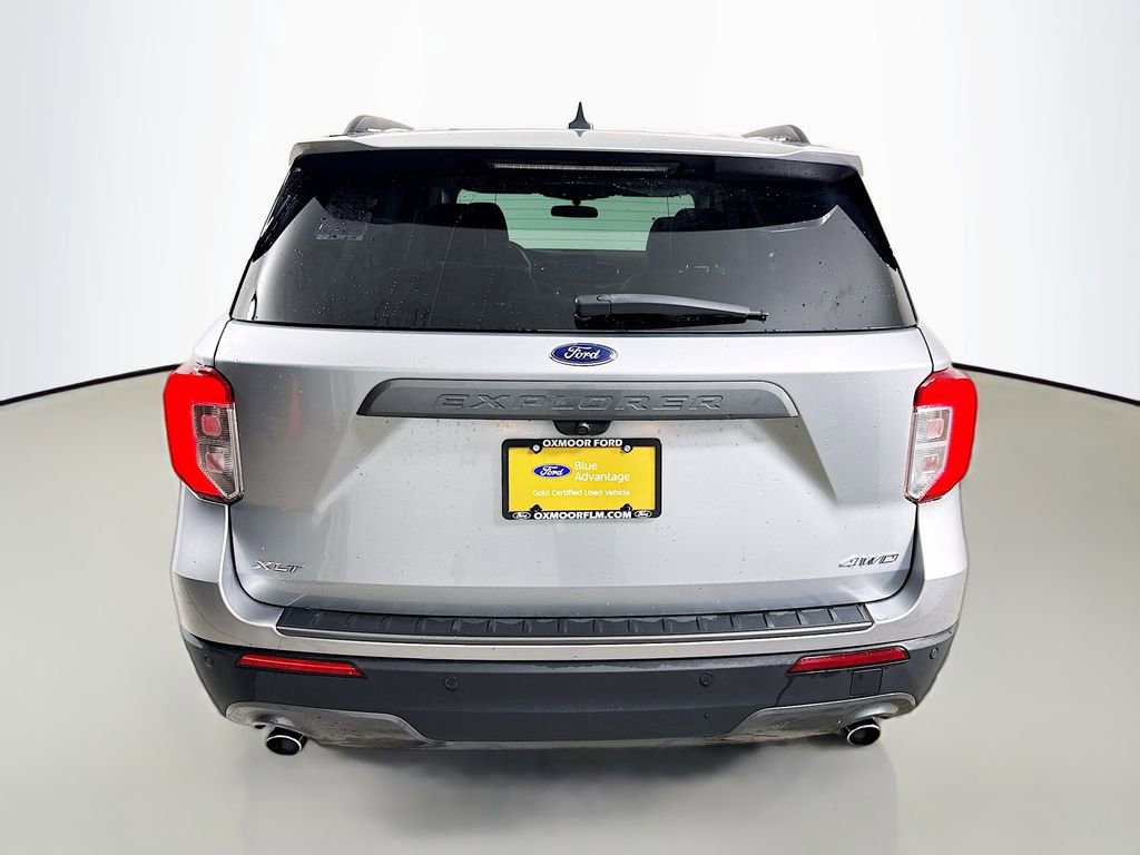 Certified 2023 Ford Explorer XLT w/ Equipment Group 202A image 6