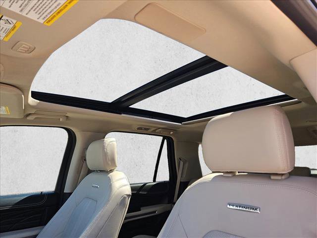 Certified 2023 Ford Expedition Platinum image 16