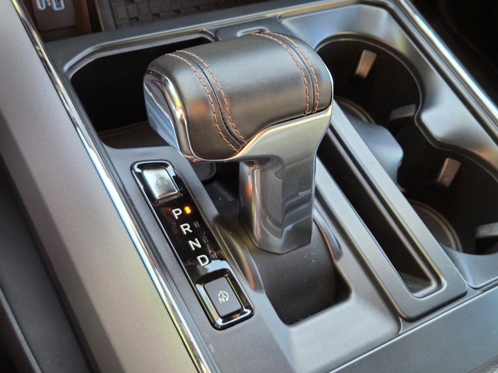 Certified 2024 Ford F150 Lightning Lariat image 24