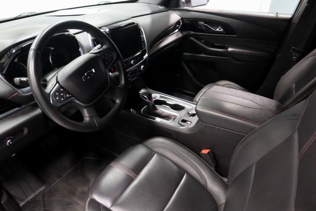 Used 2023 Chevrolet Traverse RS w/ LPO, Floor Liner Package AWD/4WD image 26