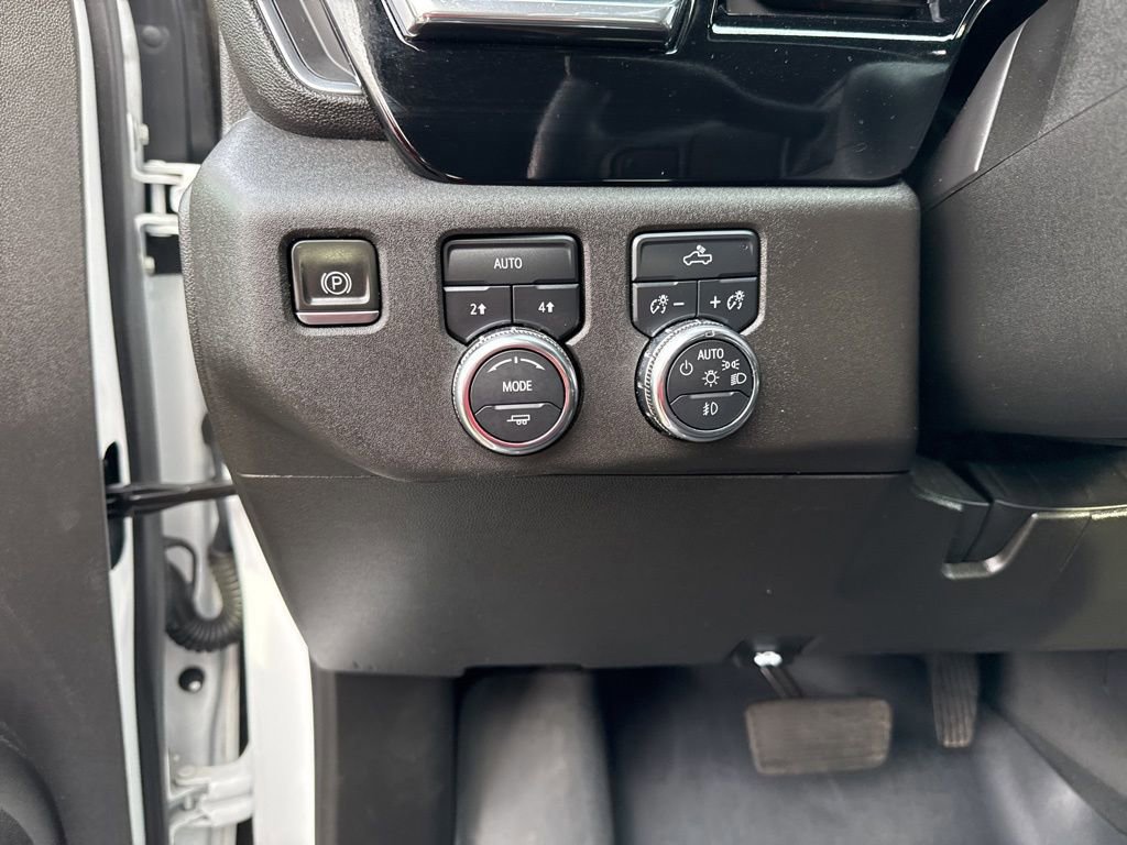 Used 2023 GMC Sierra 1500 Elevation image 19