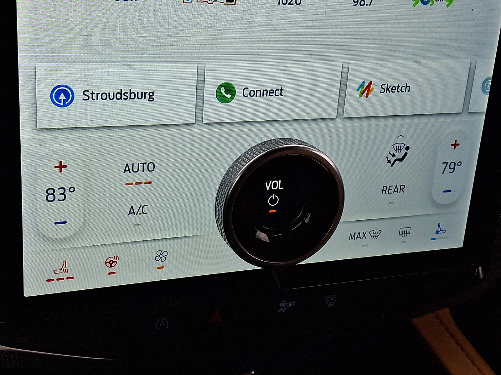 Certified 2023 Ford Expedition Platinum image 17