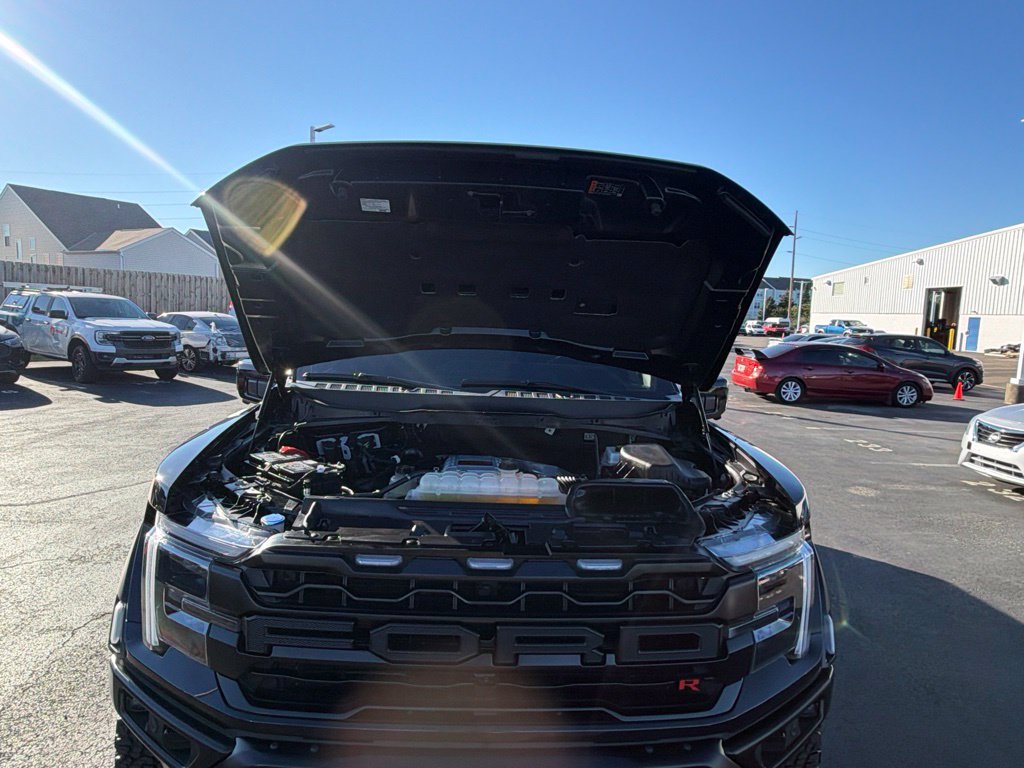 Certified 2025 Ford F150 Raptor w/ Equipment Group 803A Raptor R AWD/4WD image 19