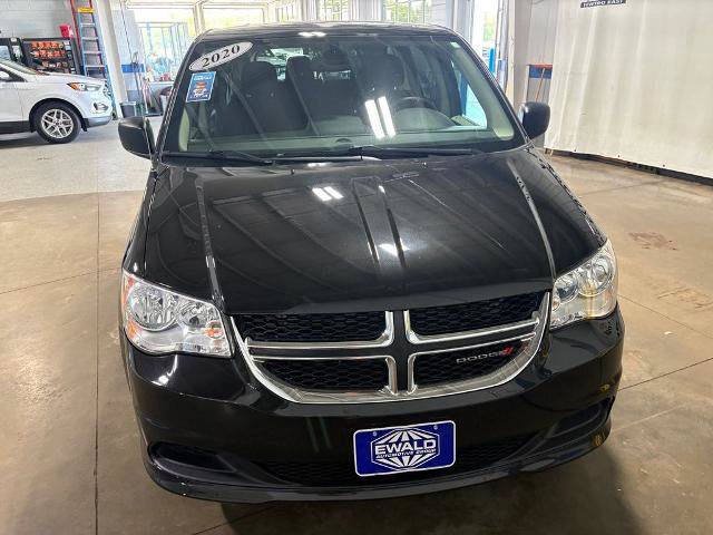 Used 2020 Dodge Grand Caravan SE FWD image 3