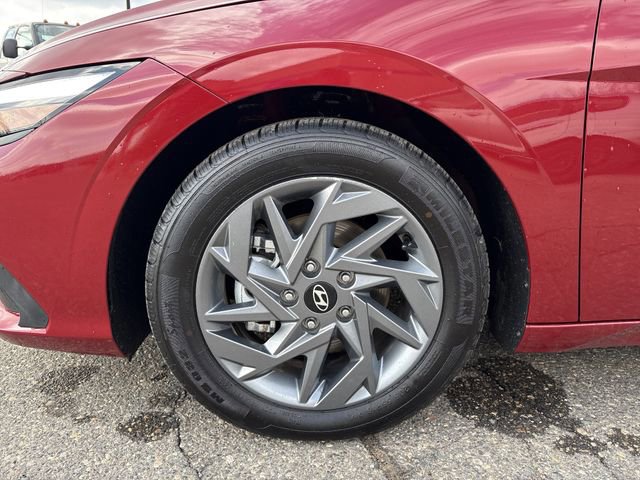 Used 2024 Hyundai Elantra SEL image 52
