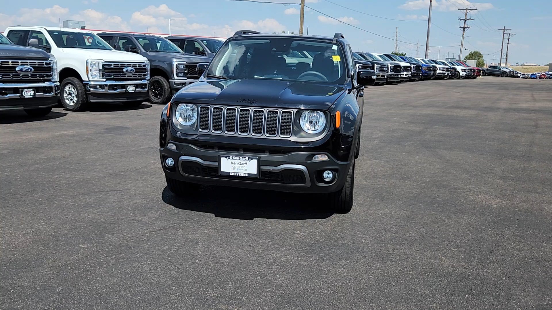 Used 2023 Jeep Renegade Latitude AWD/4WD image 4