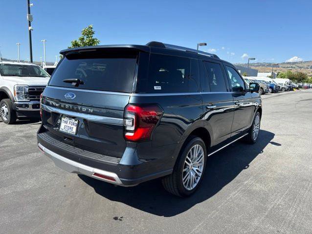 Certified 2024 Ford Expedition Platinum AWD/4WD image 6