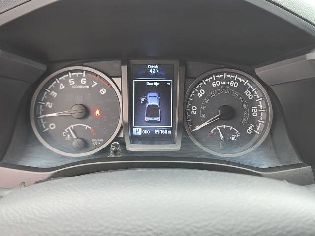 Used 2018 Toyota Tacoma TRD Sport w/ Technology Package image 16