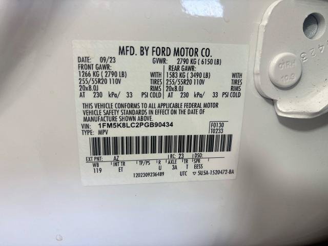 Certified 2023 Ford Explorer King Ranch w/ Technology Package AWD/4WD image 34
