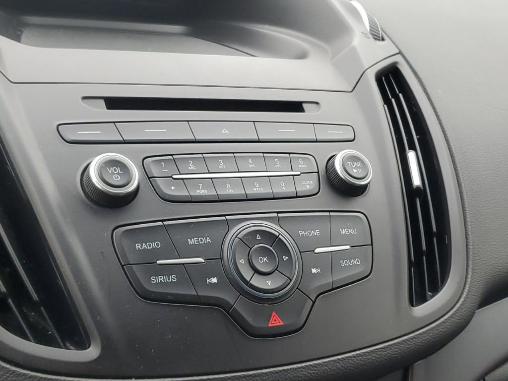 Certified 2018 Ford Escape SE image 25