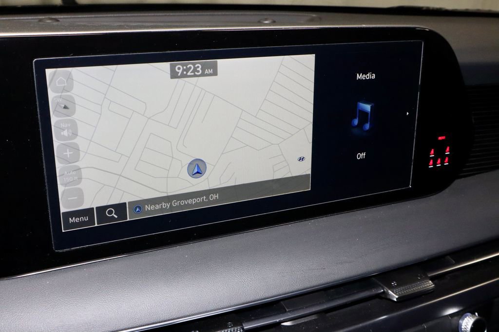 Used 2025 Hyundai Palisade Calligraphy AWD/4WD image 3
