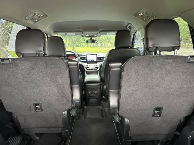 Certified 2023 Ford Explorer XLT w/ Equipment Group 202A AWD/4WD image 27