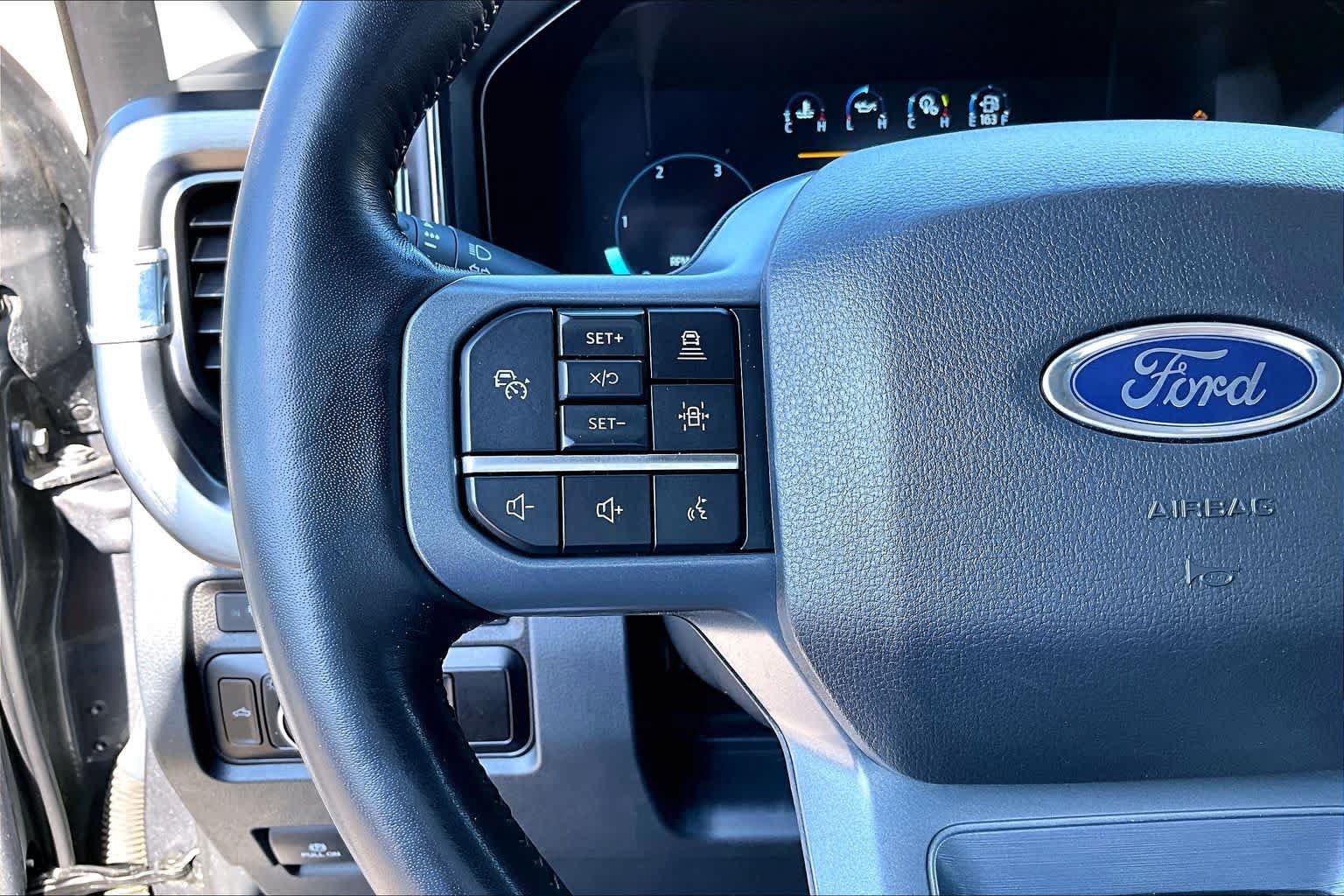 Certified 2024 Ford F250 Lariat w/ Lariat Ultimate Package AWD/4WD image 24