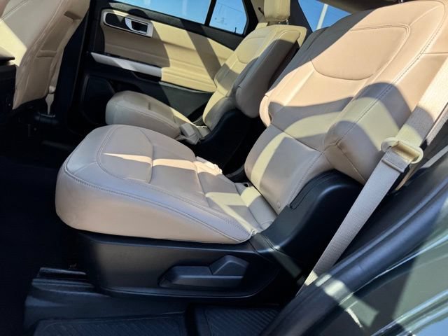 Certified 2023 Ford Explorer XLT w/ Equipment Group 202A AWD/4WD image 10