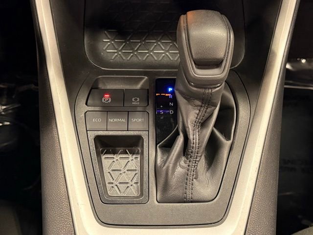 Used 2023 Toyota RAV4 XLE image 29