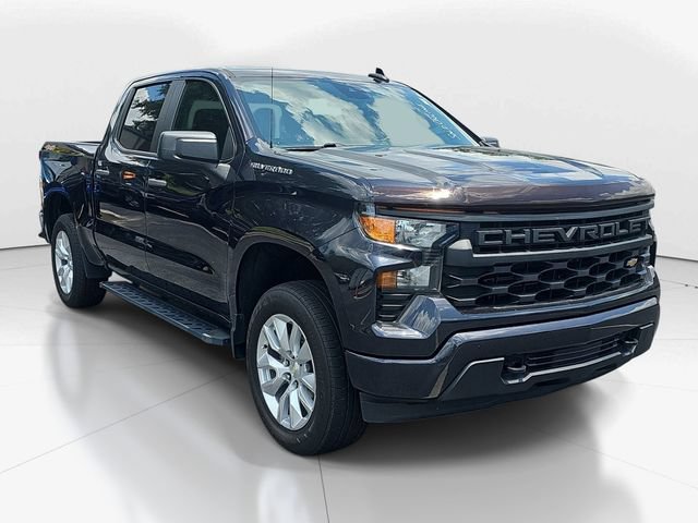 Used 2022 Chevrolet Silverado 1500 Custom AWD/4WD image 1