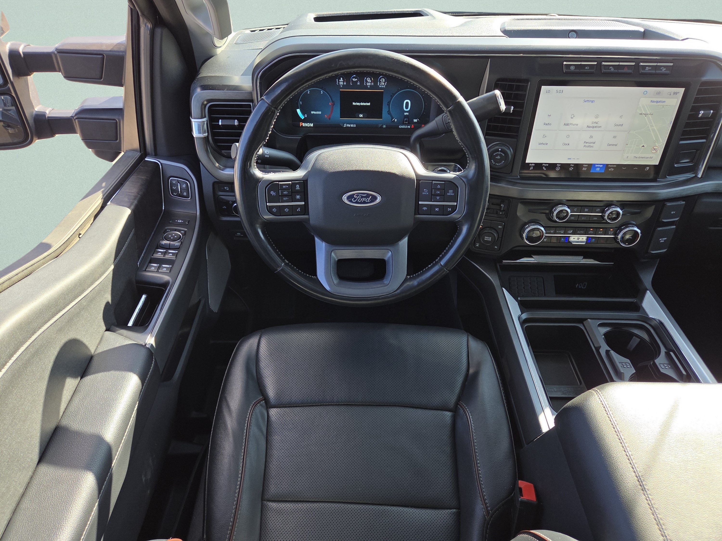 Certified 2023 Ford F350 Lariat w/ Lariat Ultimate Package AWD/4WD image 5