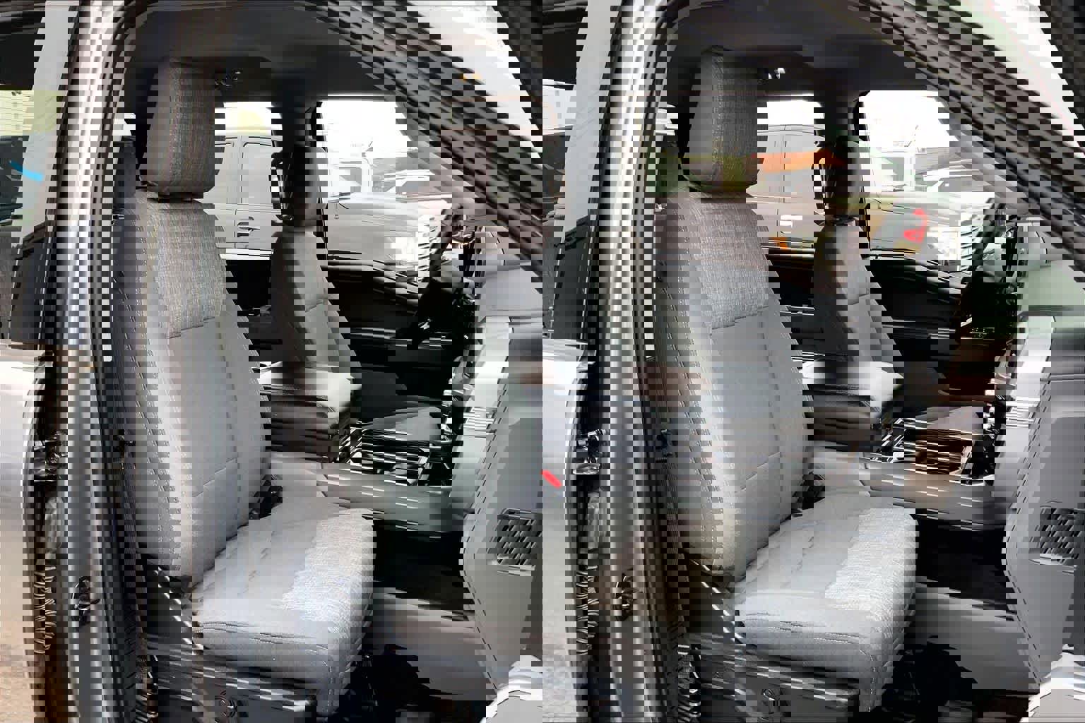 Certified 2023 Ford F150 XLT w/ Equipment Group 302A High image 8