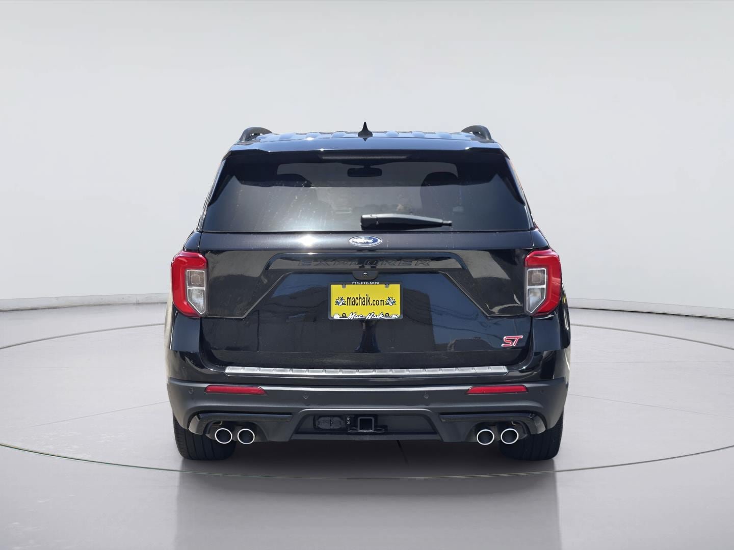 Certified 2023 Ford Explorer ST w/ ST Street Pack RWD image 5