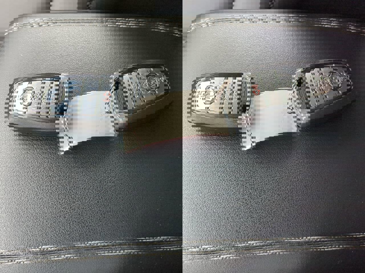 Certified 2018 Ford Edge Titanium w/ Technology Package image 27