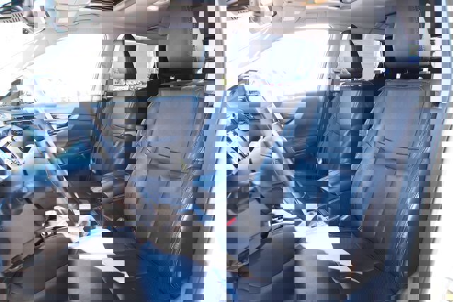 Used 2017 Nissan Rogue Sport SL w/ SL Premium Package image 16