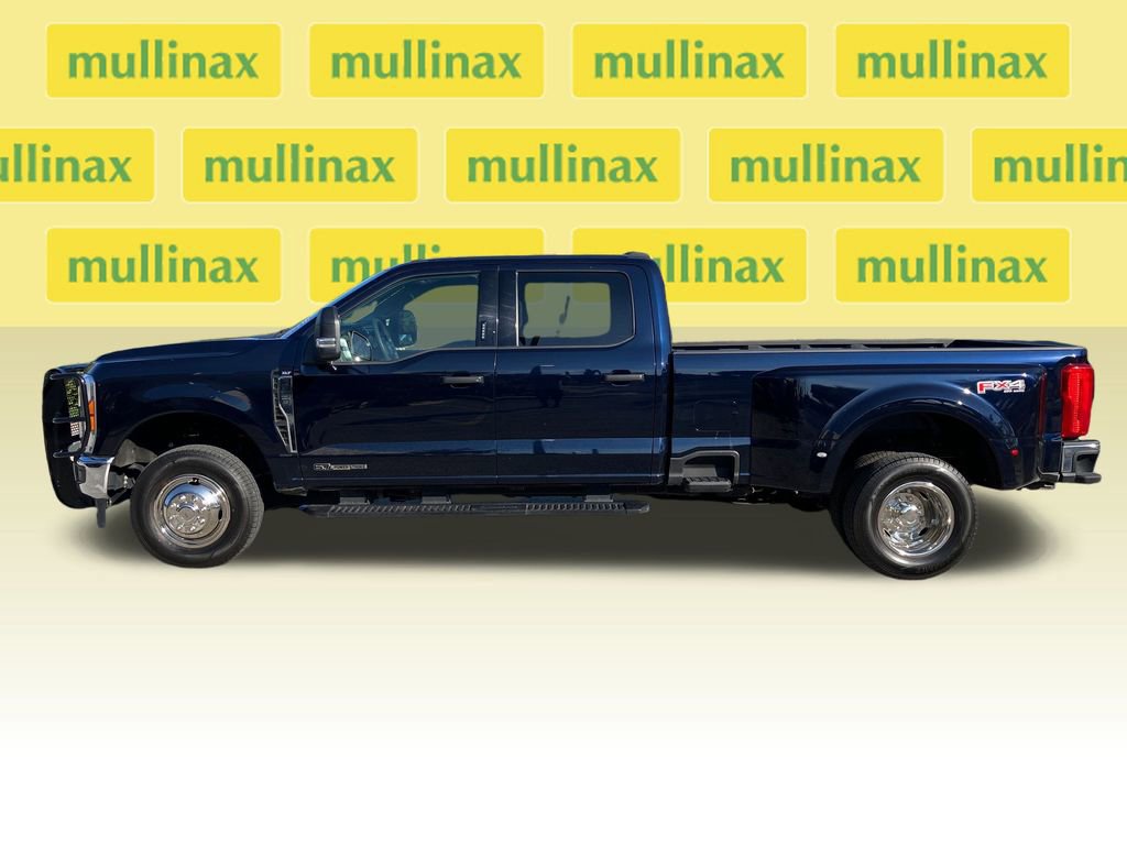 Certified 2024 Ford F350 XLT image 2