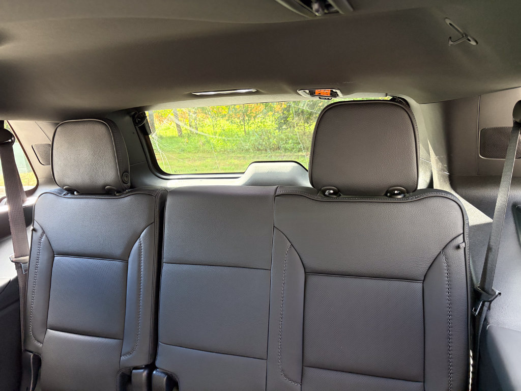 Used 2021 GMC Yukon Denali w/ Denali Premium Package AWD/4WD image 22