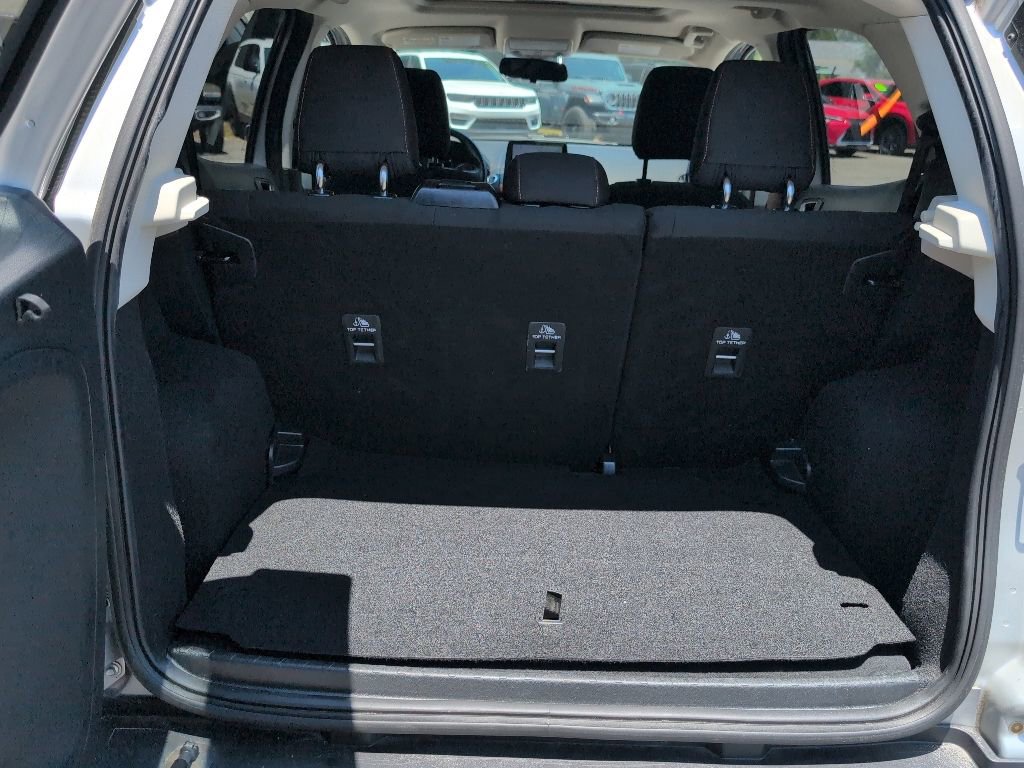 Certified 2021 Ford EcoSport SE w/ SE Appearance Package FWD image 12