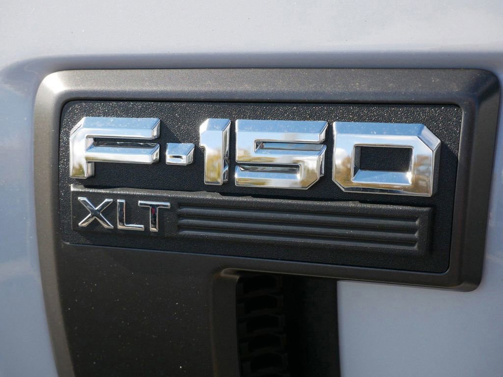 Certified 2022 Ford F150 XLT w/ Equipment Group 302A High image 12
