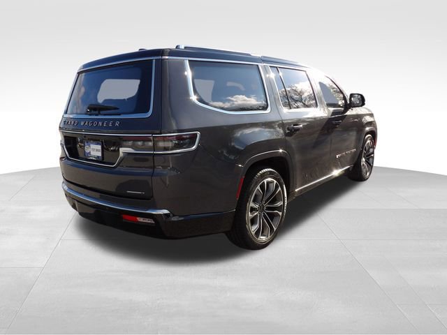 Used 2023 Jeep Grand Wagoneer Series III image 5