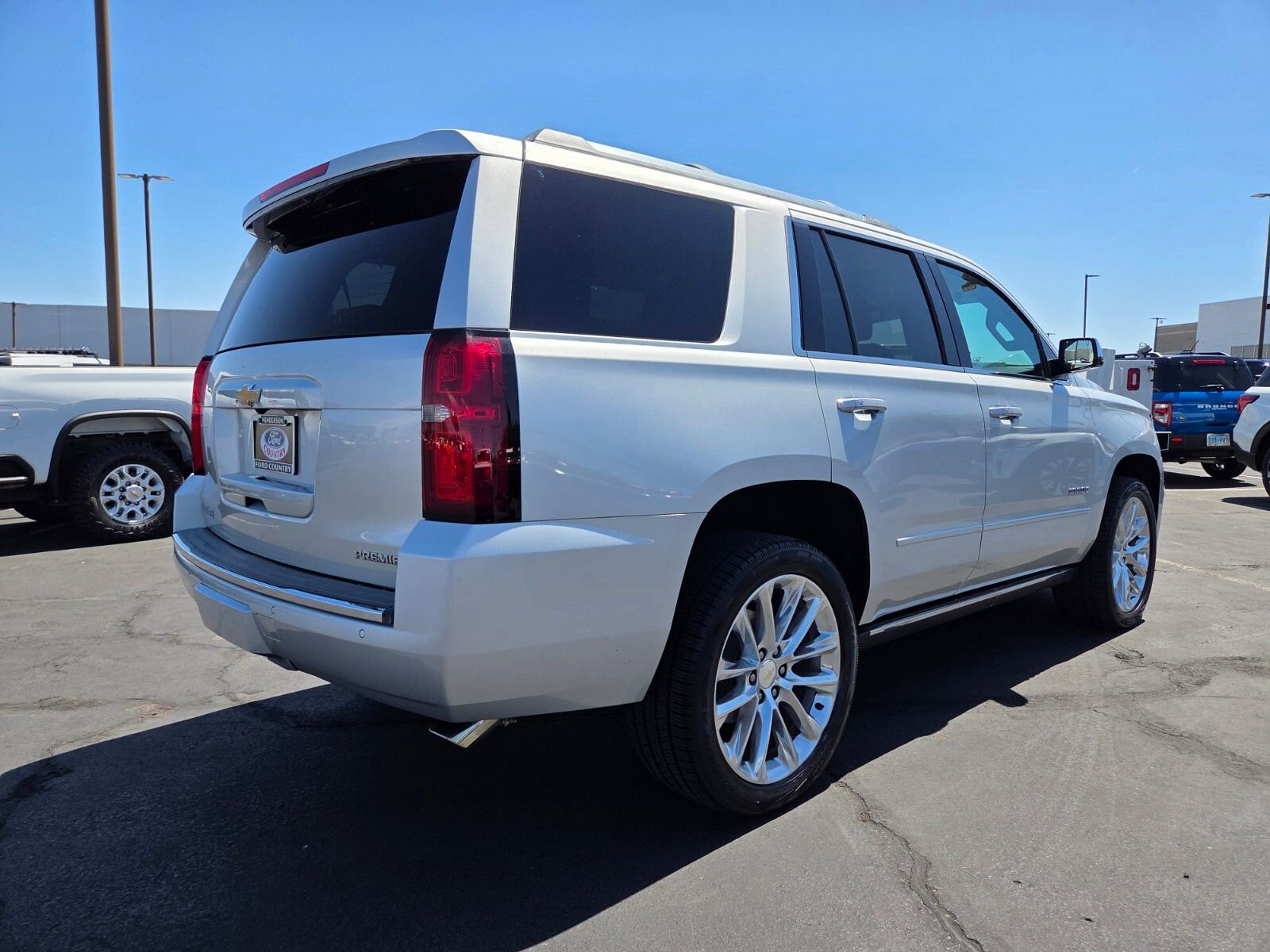 Used 2019 Chevrolet Tahoe Premier w/ Premier Plus Edition RWD image 6