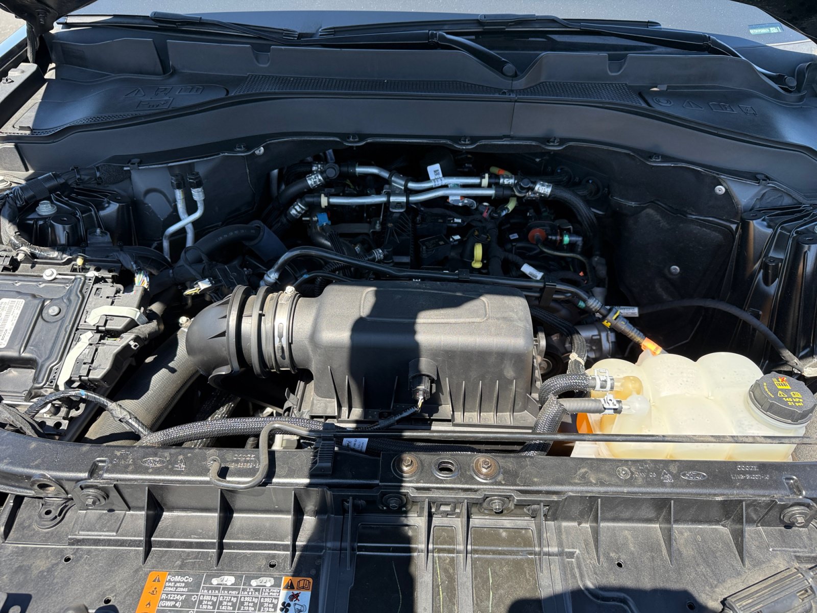 Certified 2023 Ford Explorer XLT w/ Equipment Group 202A RWD image 21