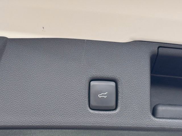 Certified 2022 Ford Escape SEL image 27