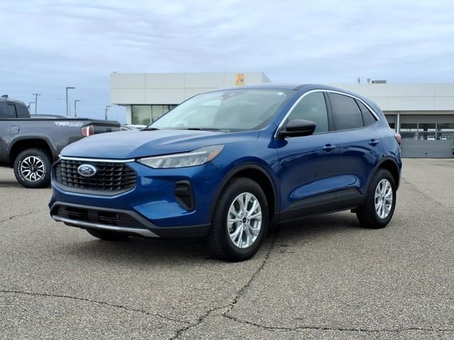 Certified 2023 Ford Escape Active AWD/4WD image 3