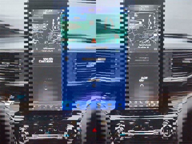 Certified 2023 Ford Explorer Limited w/ Limited Technology Package image 16