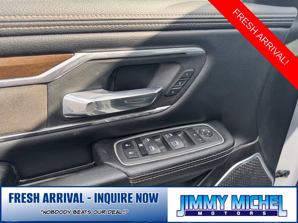 Used 2022 RAM 1500 Laramie AWD/4WD image 3
