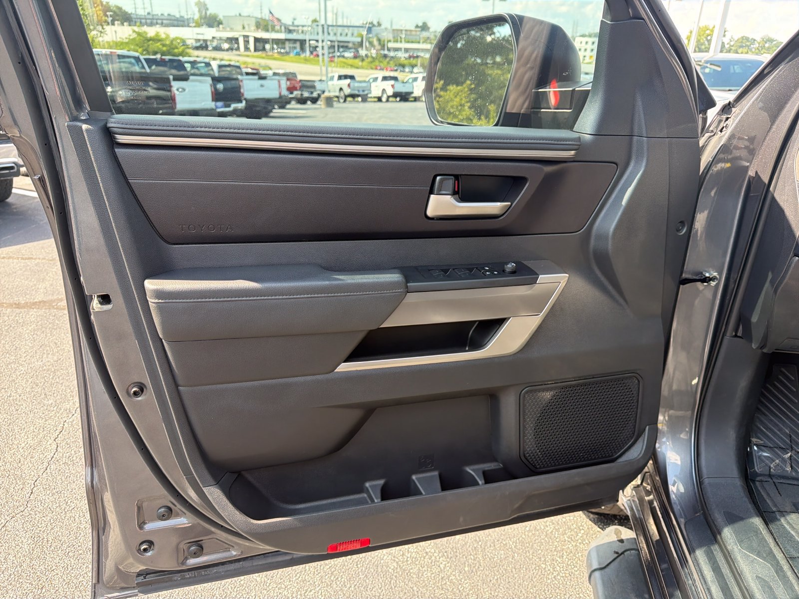 Used 2024 Toyota Tundra SR5 AWD/4WD image 12