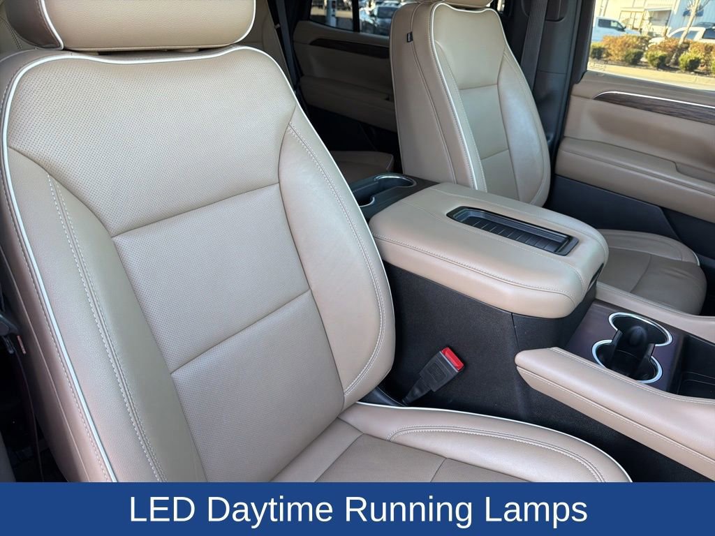 Used 2021 Chevrolet Tahoe Premier w/ Premium Package image 32