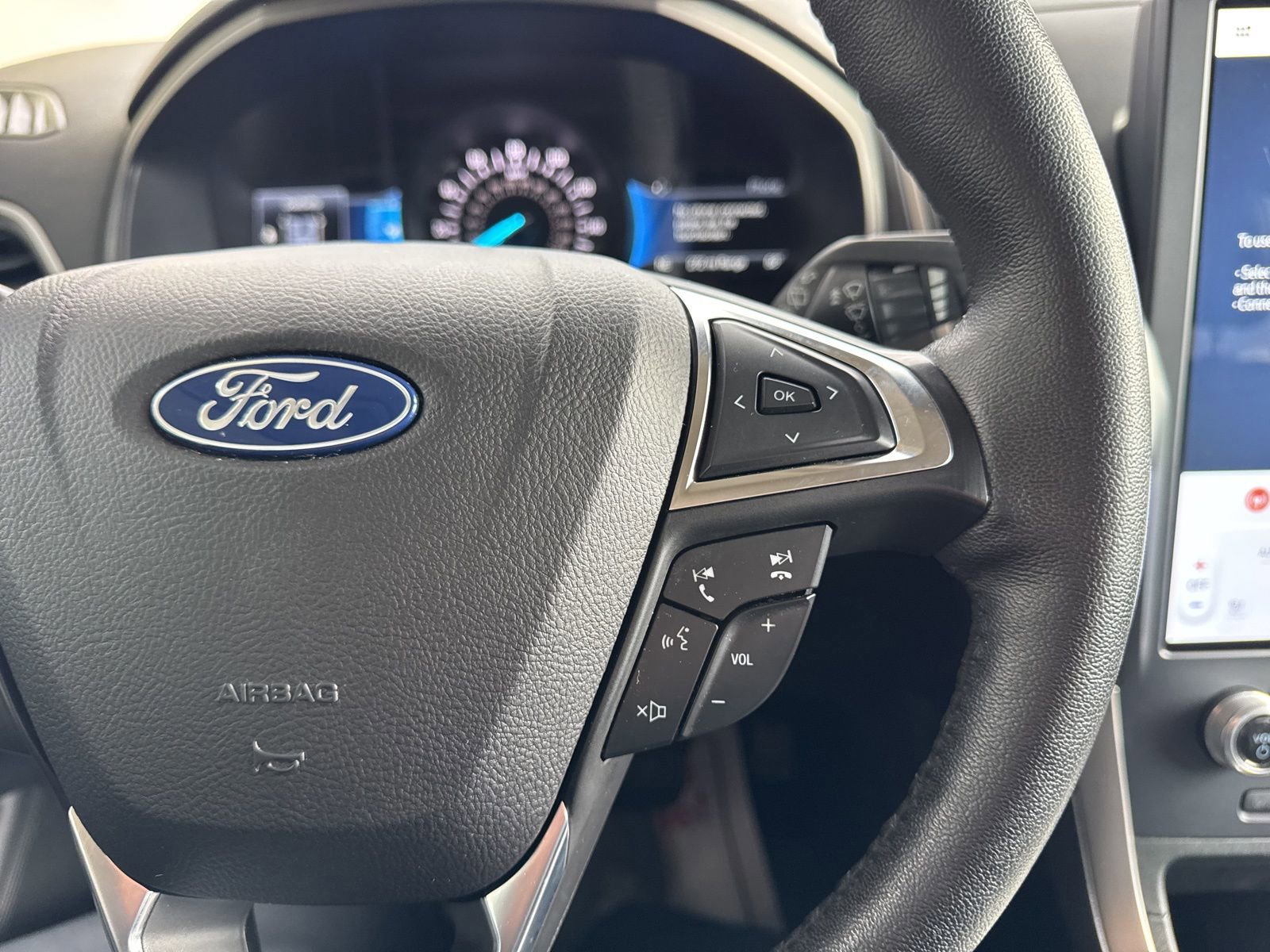 Certified 2023 Ford Edge SEL w/ Convenience Package image 31