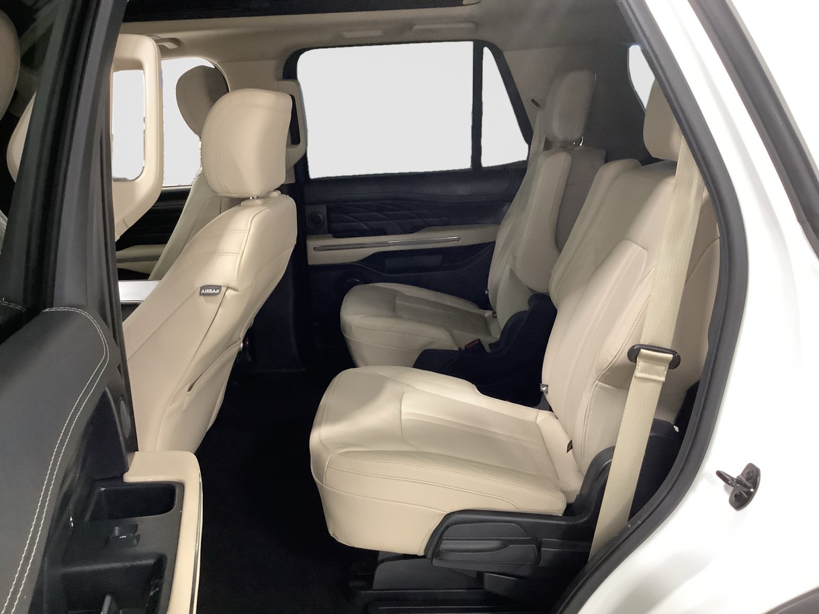 Certified 2023 Ford Expedition Platinum RWD image 18