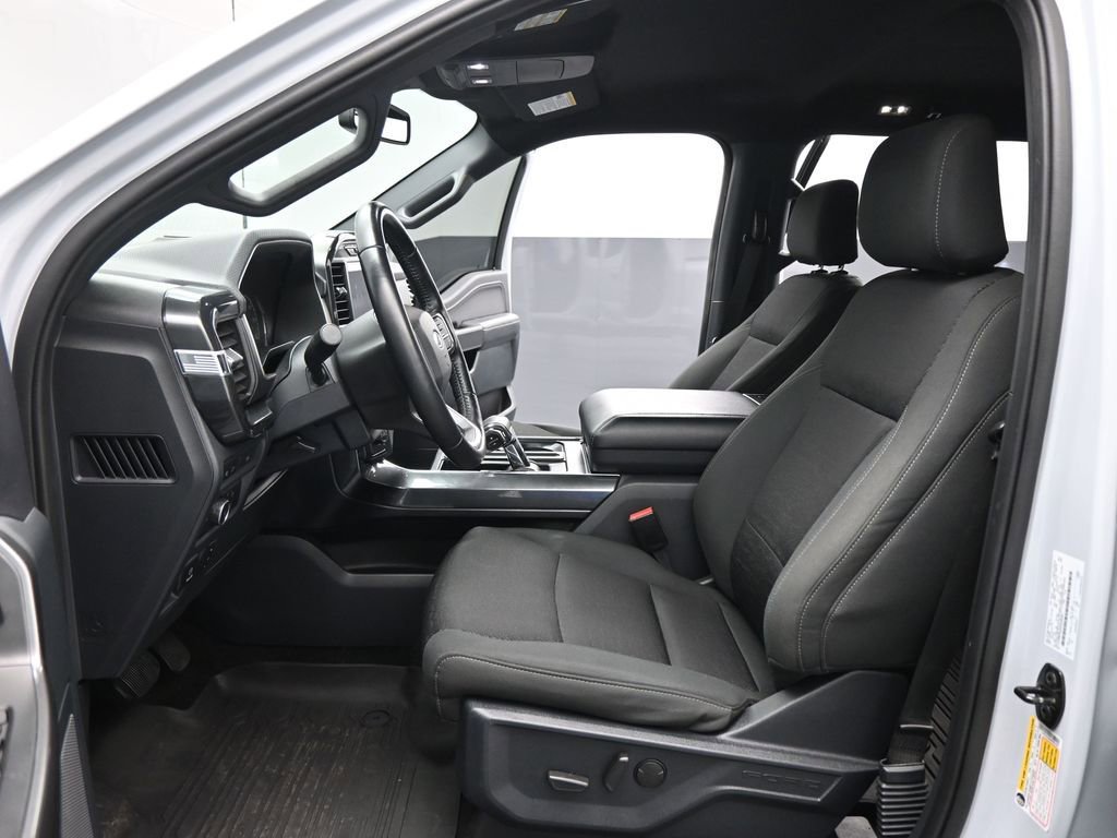 Certified 2022 Ford F150 XLT w/ Equipment Group 302A High image 10