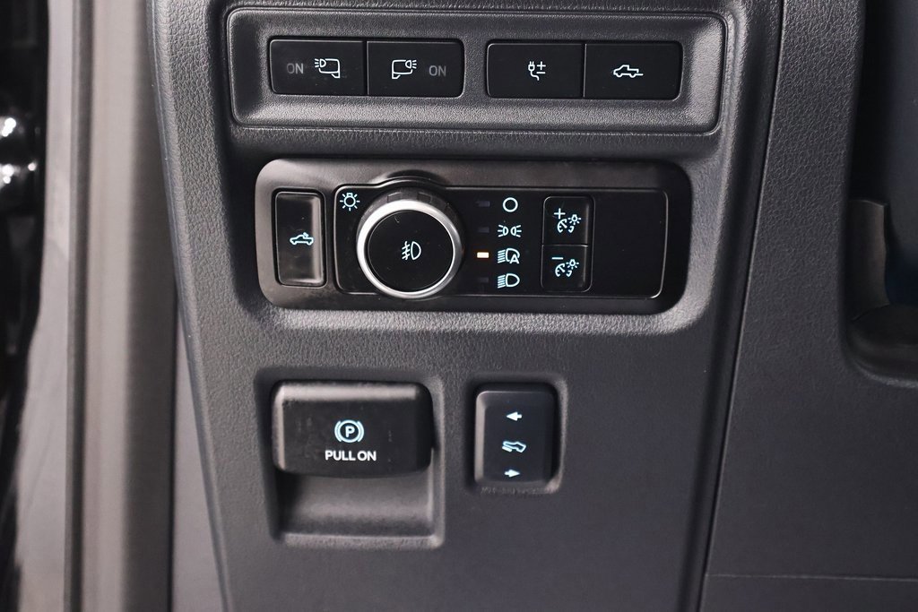 Certified 2024 Ford F150 Platinum w/ Equipment Group 702A High image 31