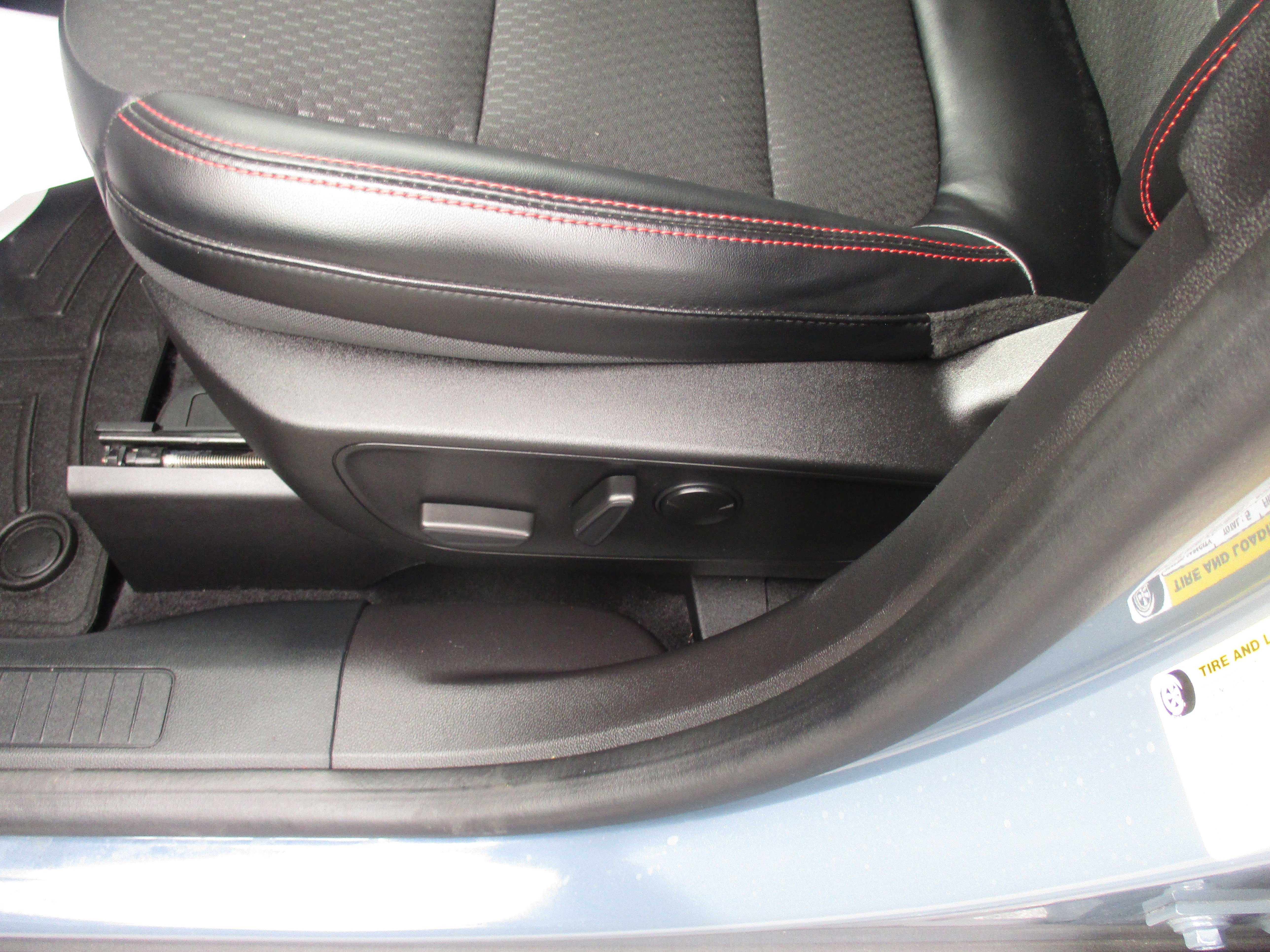 Certified 2023 Ford Escape ST-Line w/ Tech Pack #1 image 14