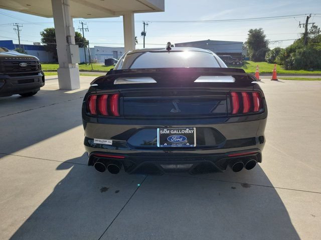 Certified 2021 Ford Mustang Shelby GT500 w/ Technology Package RWD image 5